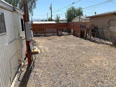 Holly, BULLHEAD CITY, AZ 86442