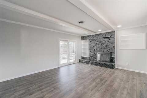 Vanessa, ARLINGTON, TX 76013