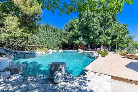 Central, BRENTWOOD, CA 94513