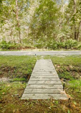 Tekesta, CROSSVILLE, TN 38572