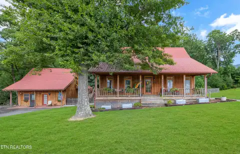 Katy Hollar, SEVIERVILLE, TN 37862