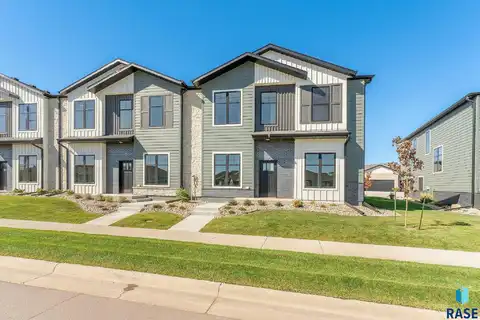 Shoreline, SIOUX FALLS, SD 57107