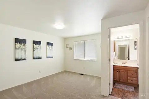 Cory, BOISE, ID 83704