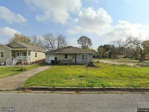 7Th, PORT ARTHUR, TX 77642