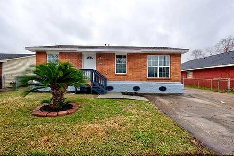 Lacombe, MARRERO, LA 70072