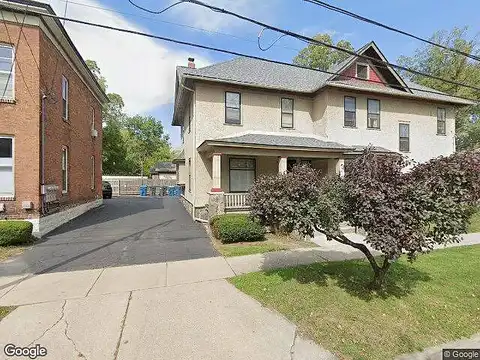 Vine, KALAMAZOO, MI 49001