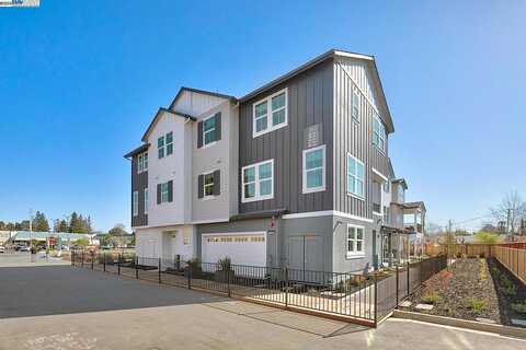 Julia, CONCORD, CA 94519