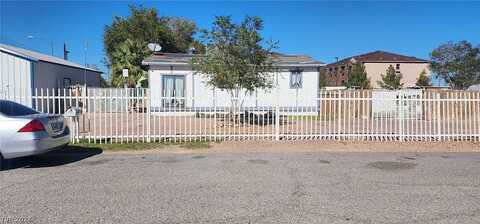 Giles, LAS VEGAS, NV 89123
