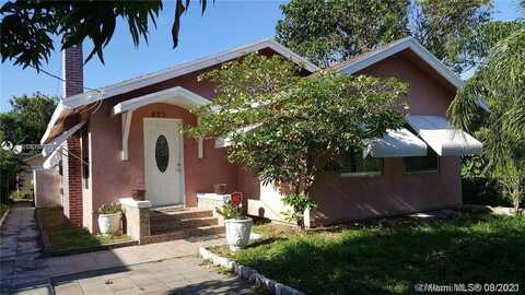 Briggs St, West Palm Beach, FL 33405