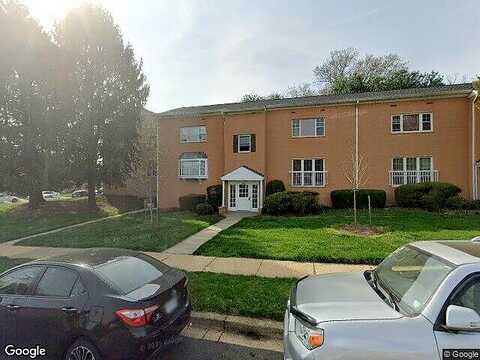 Peyton Randolph Dr, Unit 158, Falls Church, VA 22044