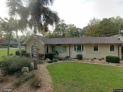 Forest Park Cir, Philadelphia, MS 39350