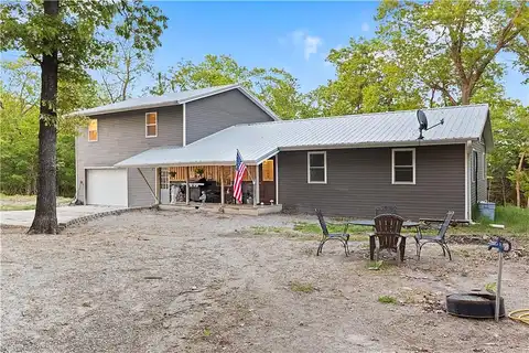Chokecherry Lane, Warsaw, MO 65355
