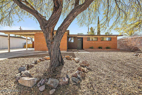 Winnepeg, TUCSON, AZ 85730