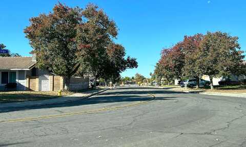 Valley Springs, MORENO VALLEY, CA 92553