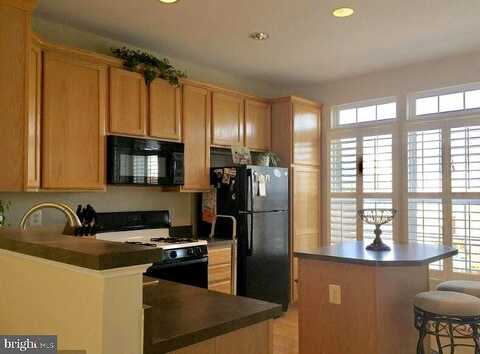 Huntington Grove, ALEXANDRIA, VA 22306