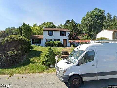 Jay, MOUNTVILLE, PA 17554