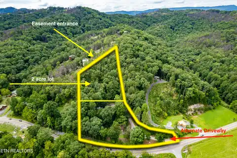 Wears Valley Rd, Sevierville, TN 37862