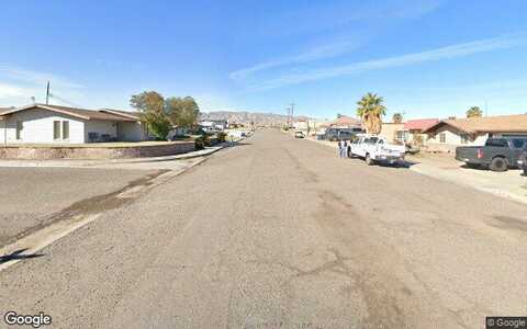 El Monte St, Needles, CA 92363