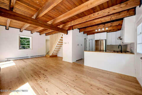 Vista, EAST STROUDSBURG, PA 18302