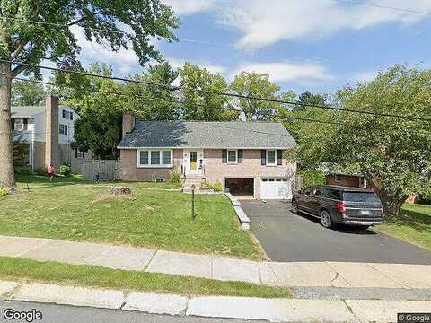 Charlotte, MILLERSVILLE, PA 17551