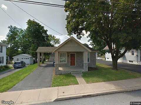 Main, AKRON, PA 17501