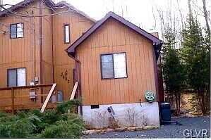 Fairmount, TOBYHANNA, PA 18466