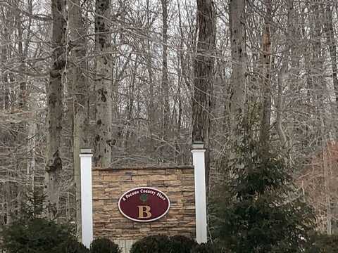 Groundhog, TOBYHANNA, PA 18466