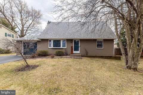 Linden, MACUNGIE, PA 18062