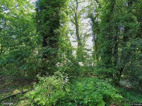 Dove, HAVERFORD, PA 19041