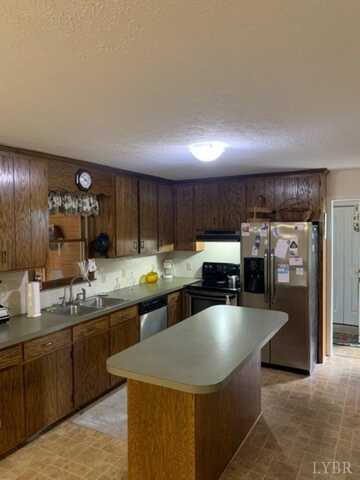 Gough, RUSTBURG, VA 24588