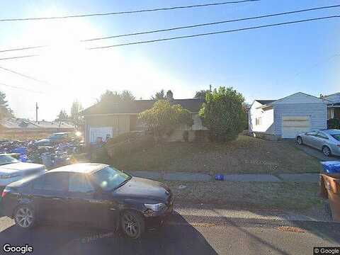 17Th, TACOMA, WA 98405