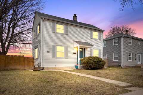 Montana, MILWAUKEE, WI 53227