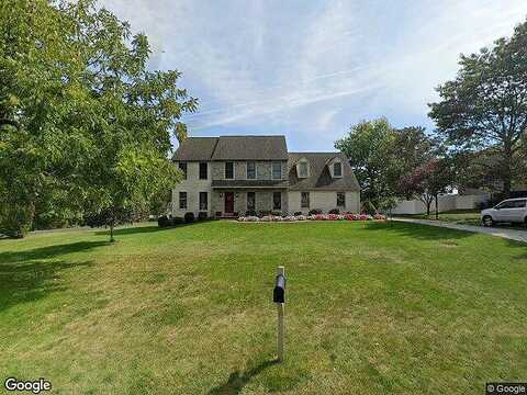 Pleasant, DALLASTOWN, PA 17313