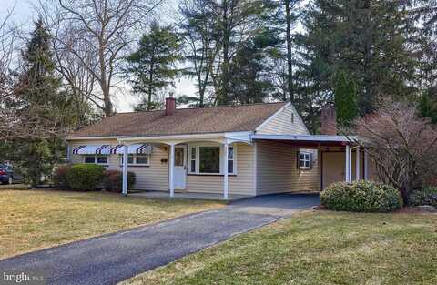 Broad, EAST PETERSBURG, PA 17520