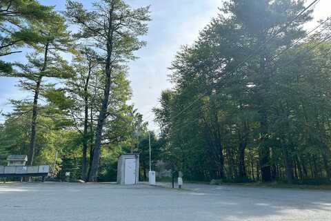 Tamarack, DINGMANS FERRY, PA 18328