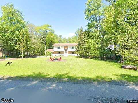 Chandus, TOBYHANNA, PA 18466