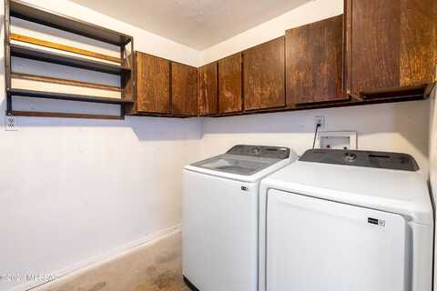 Celeste, TUCSON, AZ 85730