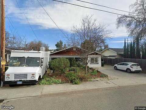 Village, AUBURN, CA 95603