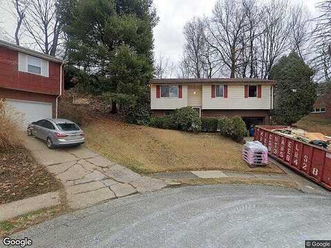 Lucia, PITTSBURGH, PA 15221