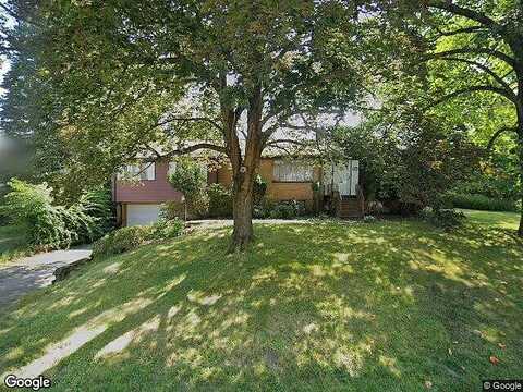Xavier, VERONA, PA 15147