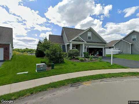 Hill Place, MC DONALD, PA 15057