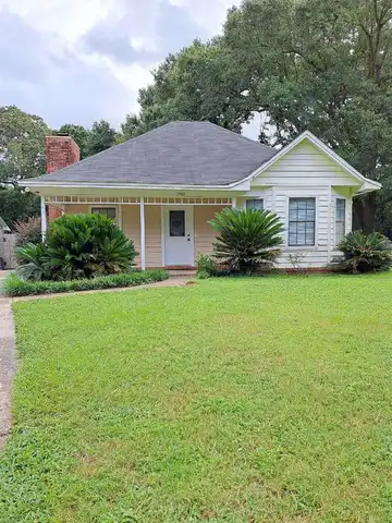 Hummingbird, PENSACOLA, FL 32514