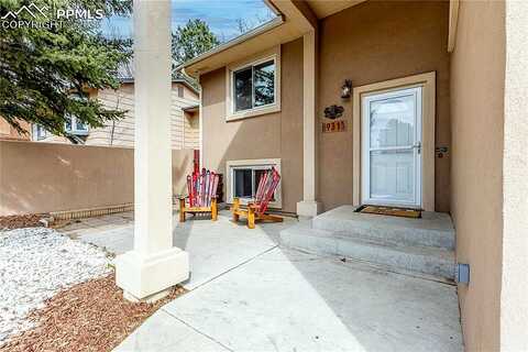 18Th, COLORADO SPRINGS, CO 80904