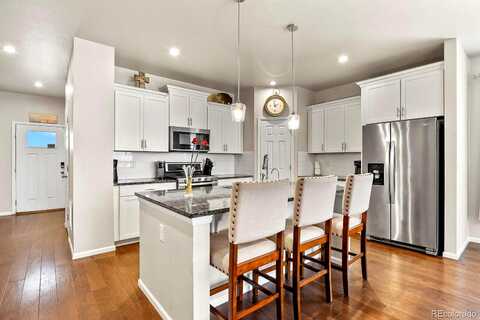 Quintero, COMMERCE CITY, CO 80022