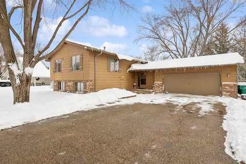 Cavell, MINNEAPOLIS, MN 55438