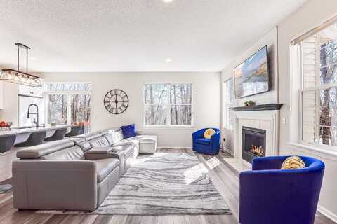 Everest, MAPLE GROVE, MN 55311