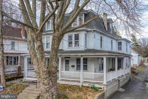 Hazel, MANHEIM, PA 17545