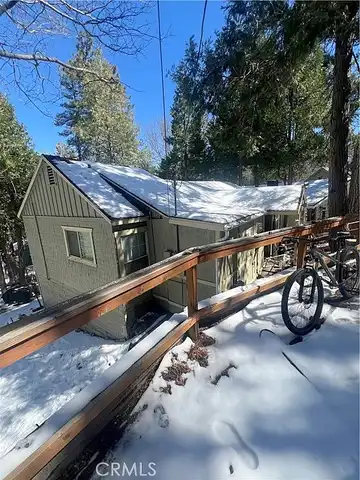 Knoll, CRESTLINE, CA 92325