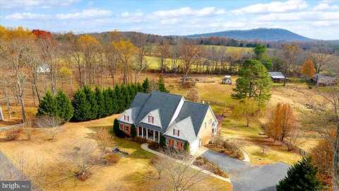 Hope Hill, CASTLETON, VA 22716