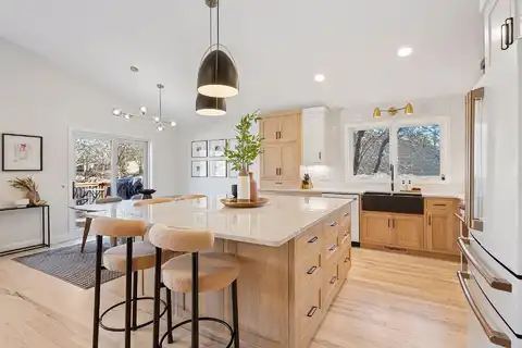 98Th, MINNEAPOLIS, MN 55438